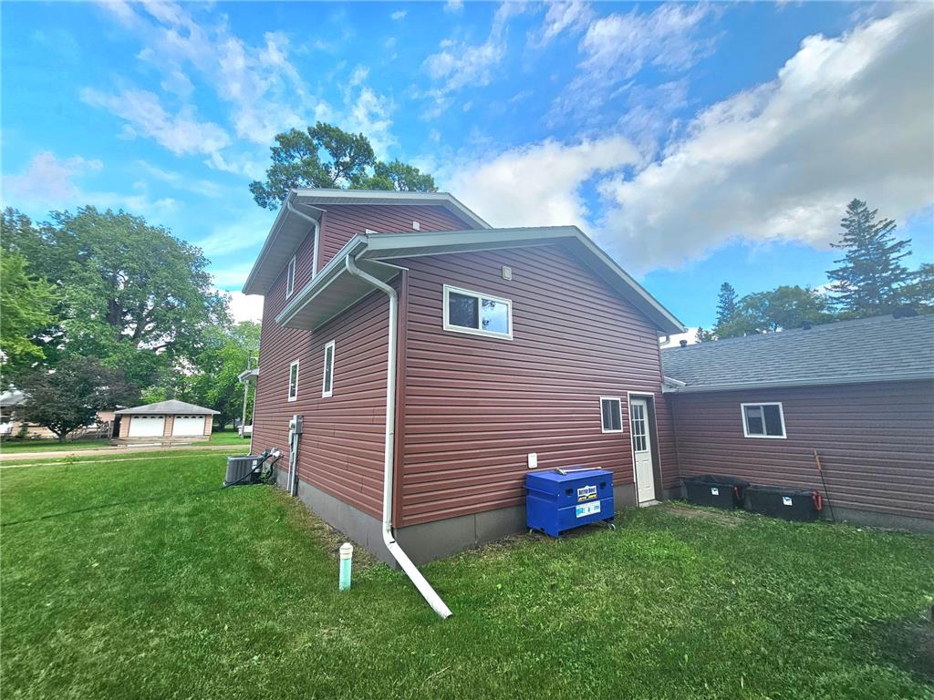 107 Melgaard Street Viking MN 56760 7091911 image4