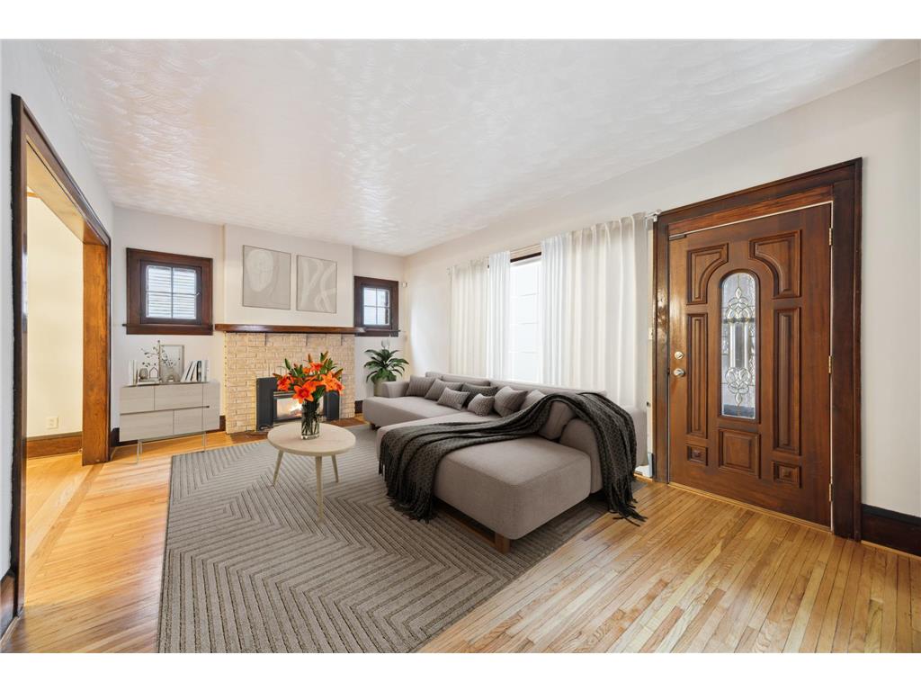 107 Milton Street N Saint Paul MN 55104 6625417 image1