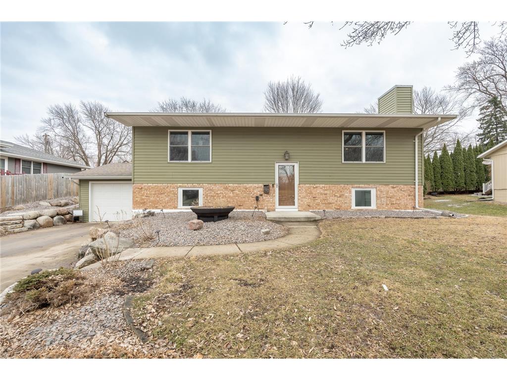 107 S Belmont Drive Mankato MN 56001 7054016 image1