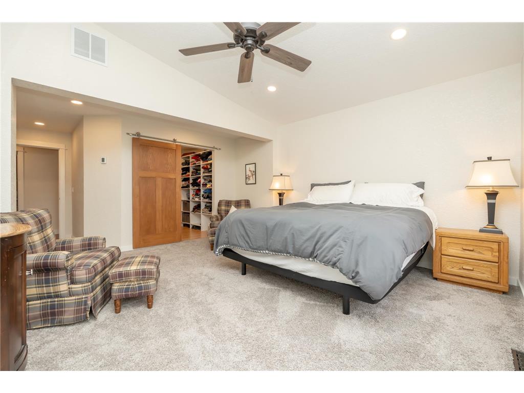 107 S Belmont Drive Mankato MN 56001 7054016 image18