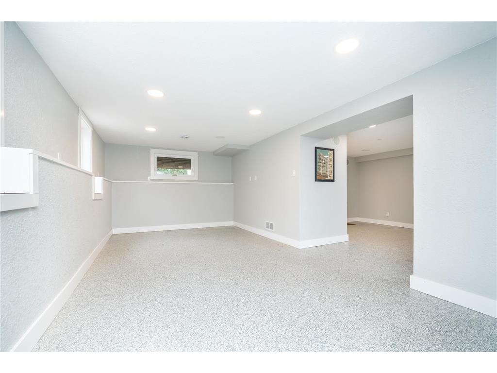 107 S Belmont Drive Mankato MN 56001 7054016 image41