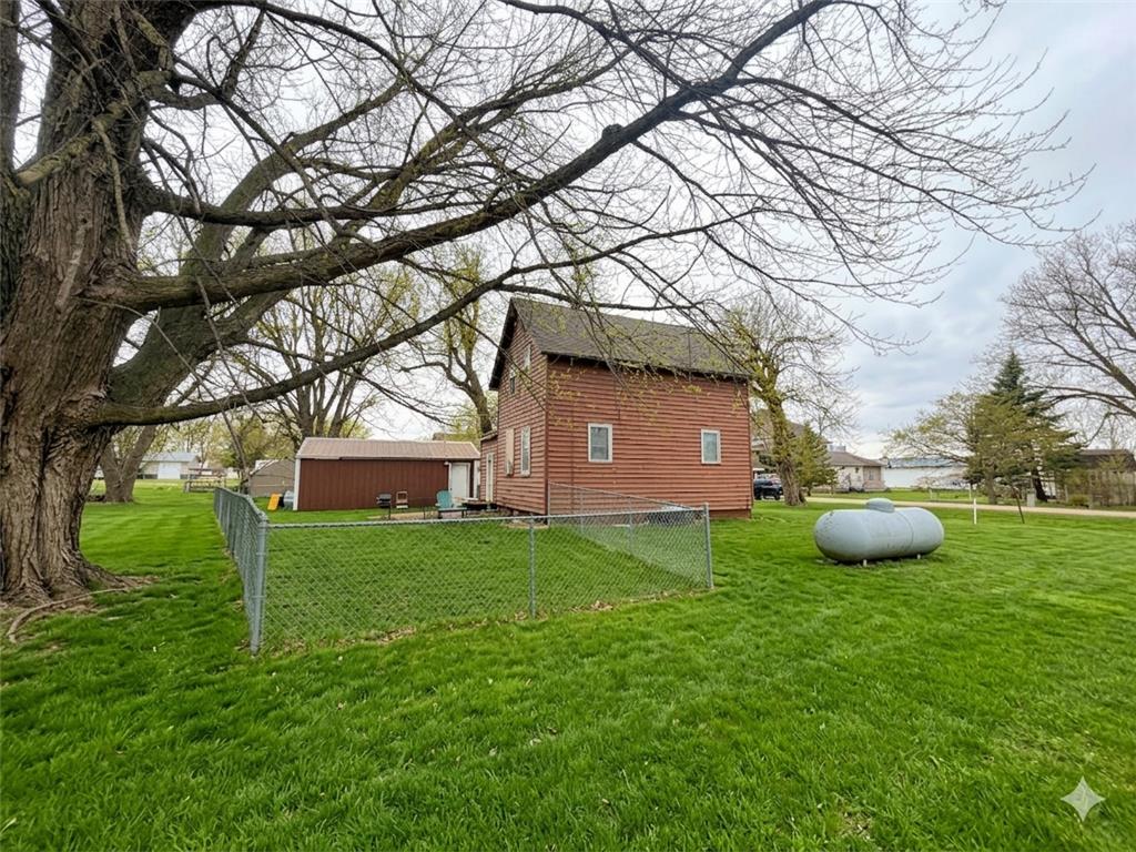 107 S Buckingham Street Hardwick MN 56134 7035556 image1