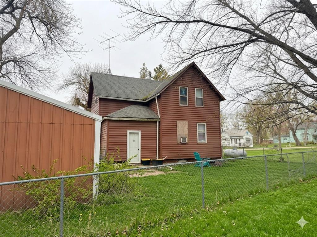 107 S Buckingham Street Hardwick MN 56134 7035556 image5