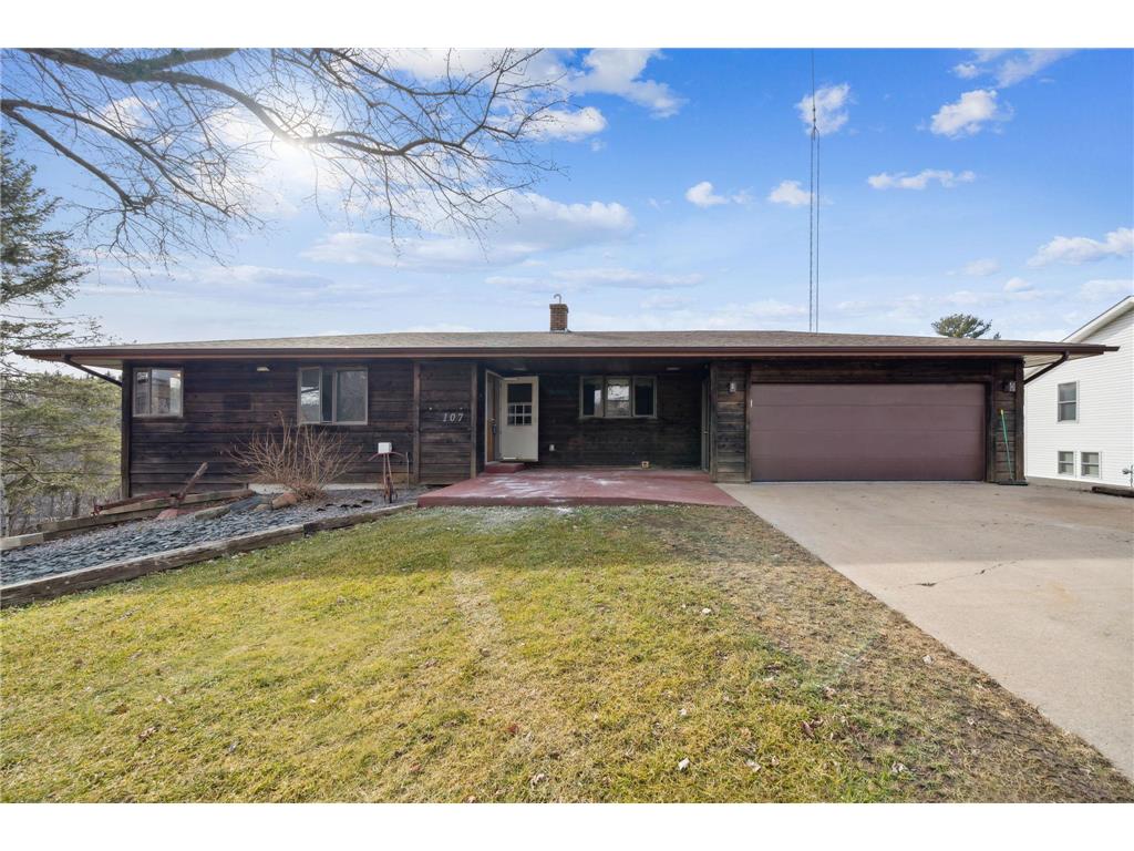 107 S Northview Street, Ellsworth, WI, 54011 MLS 6485856 Edina Realty