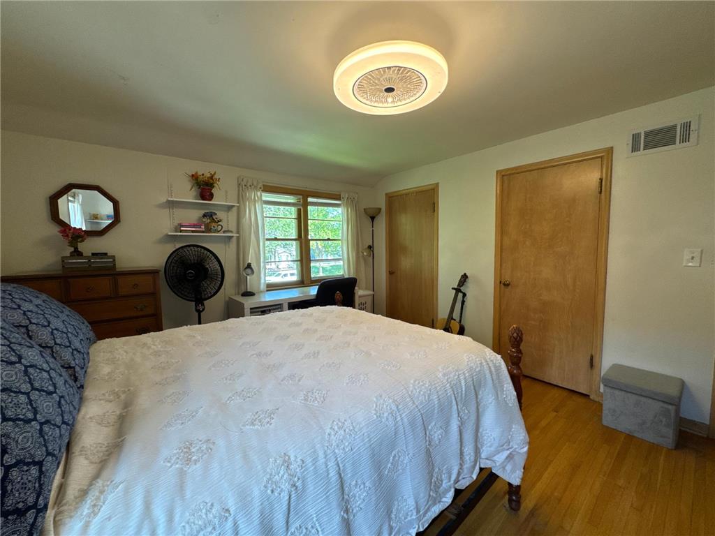 107 S Whitney Street Marshall MN 56258 7087924 image16