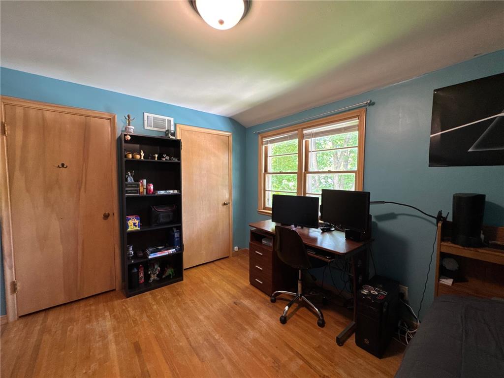 107 S Whitney Street Marshall MN 56258 7087924 image20