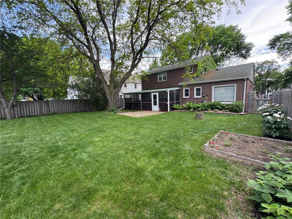 107 S Whitney Street Marshall MN 56258 7087924 image28