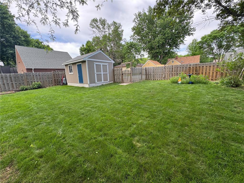 107 S Whitney Street Marshall MN 56258 7087924 image30
