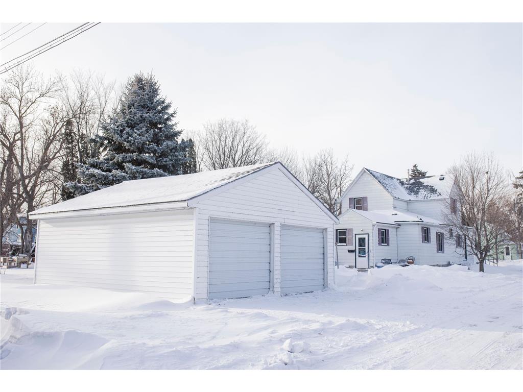 107 W 10th Street Morris MN 56267 7012151 image1