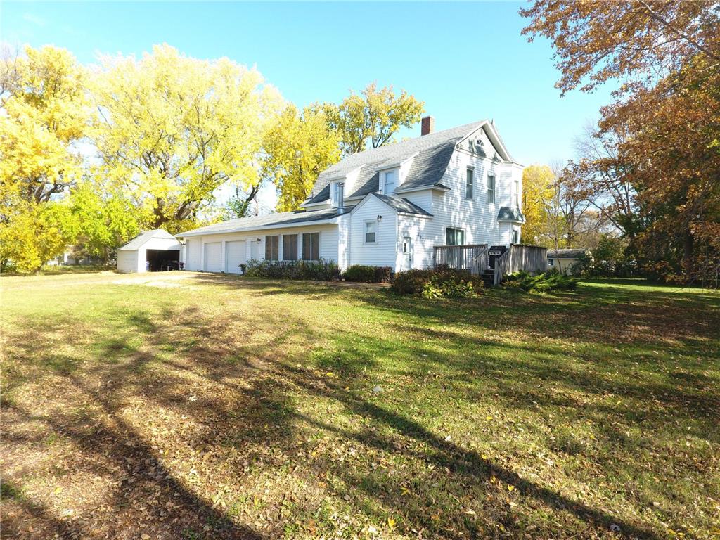 107 W Blessum Street, Hanska, MN, 56041 MLS 6454555 Edina Realty