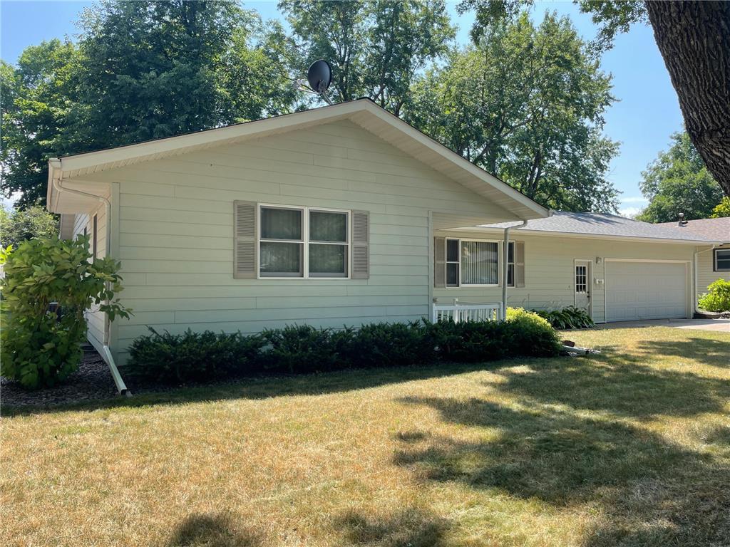 107 W James Avenue, Marshall, MN, 56258 MLS 6242927 Edina Realty