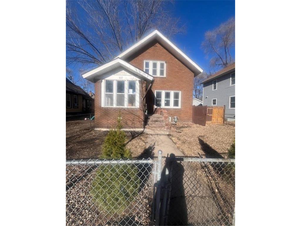 107 Winnipeg Avenue Saint Paul MN 55117 6772258 image1