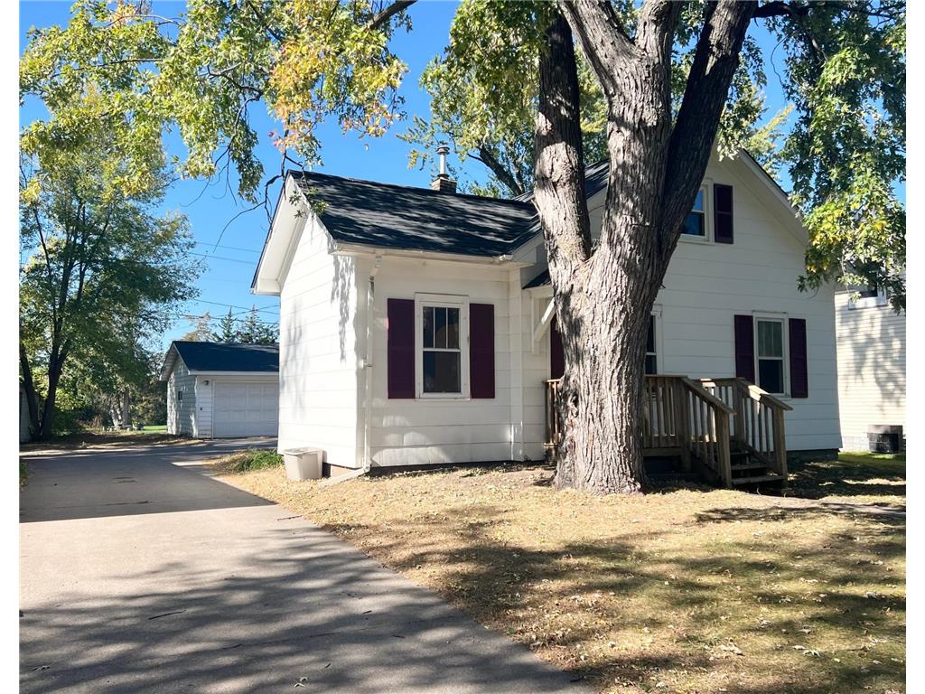 107 Wood Street N Mora MN 55051 6615488 image1