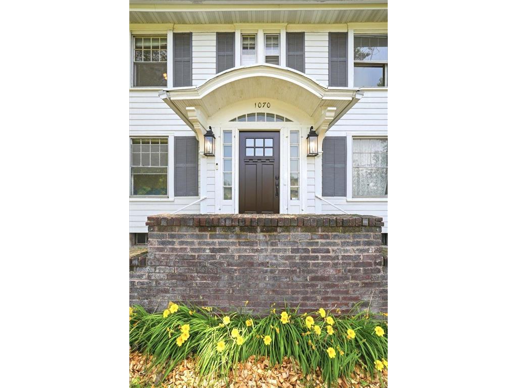 1070 Bradley Street Saint Paul MN 55130 7100708 image2