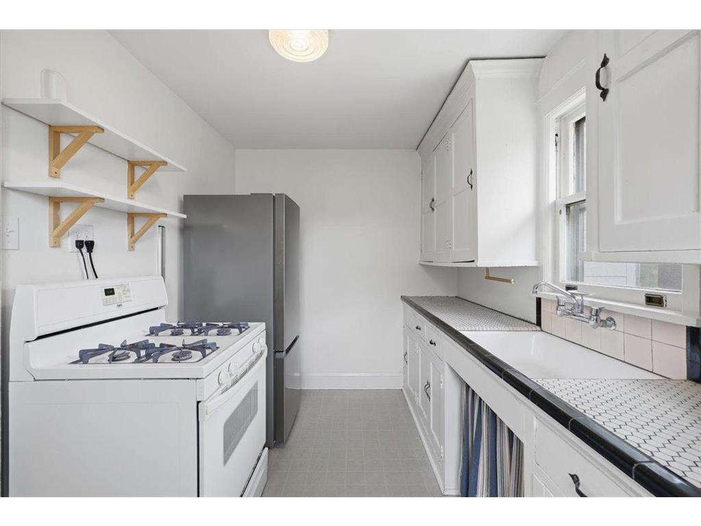 1070 Bradley Street Saint Paul MN 55130 7100708 image21