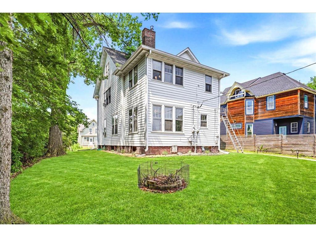 1070 Bradley Street Saint Paul MN 55130 7100708 image35