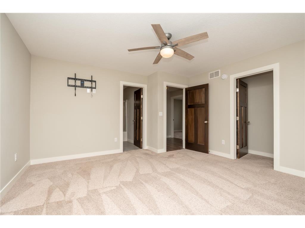 1070 Cubasue Avenue Shakopee MN 55379 7019570 image13