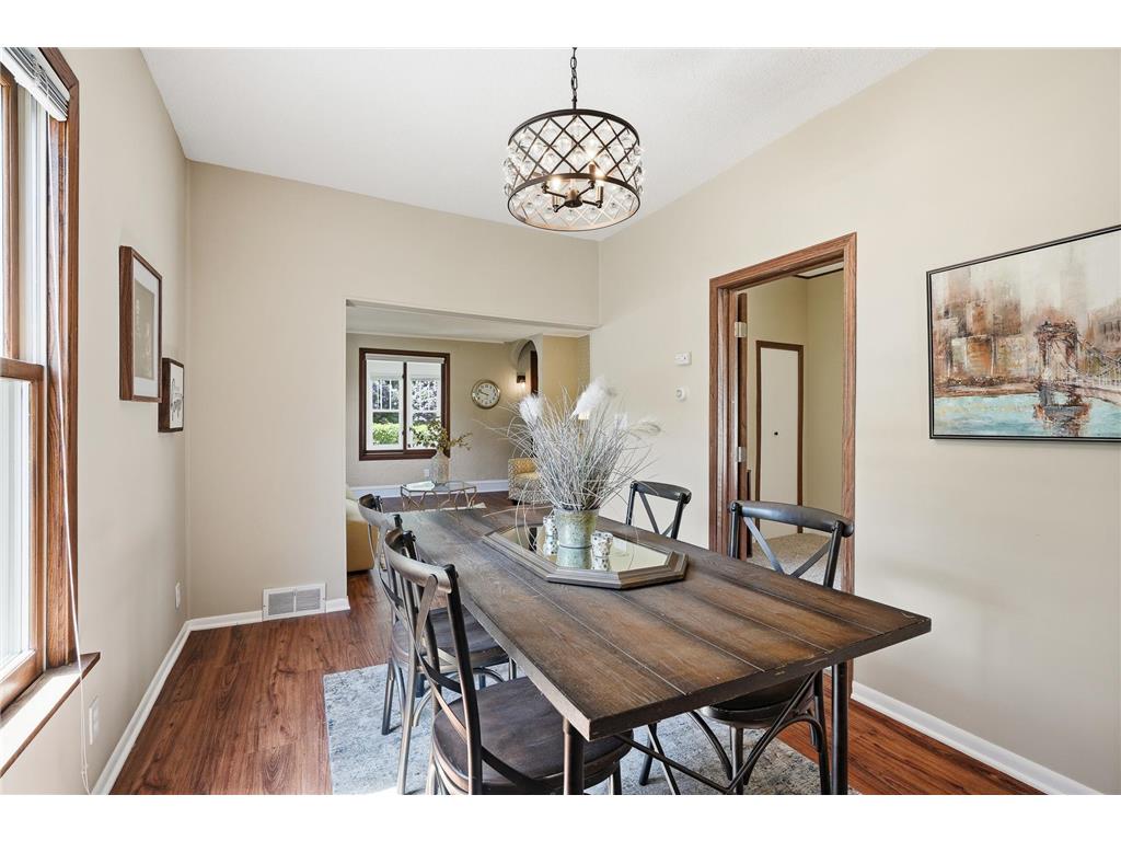 1070 Dale Street N Saint Paul MN 55117 7073050 image19