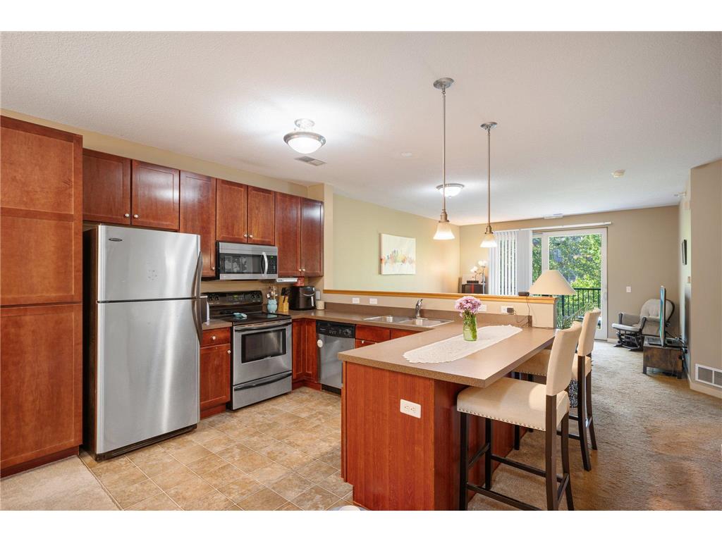 1070 Grandview Court NE #200 Columbia Heights MN 55421 6642962 image1