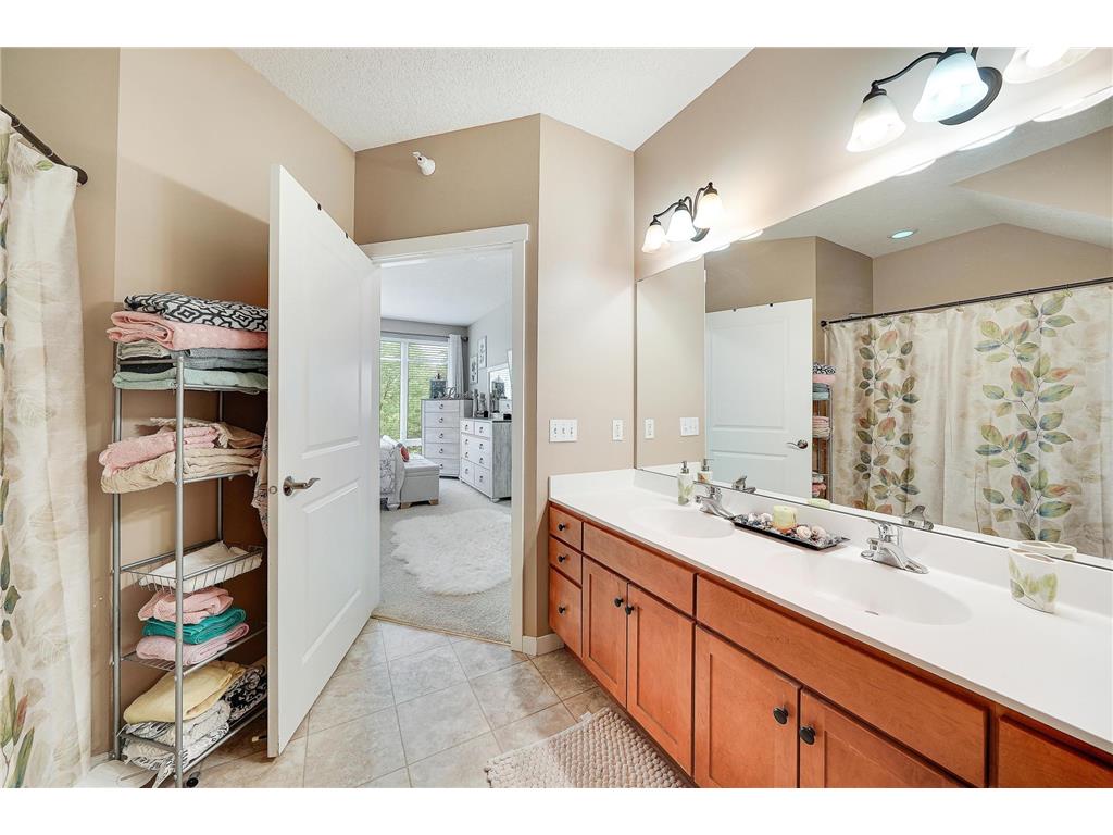 1070 Grandview Court NE #300 Columbia Heights MN 55421 7079405 image5