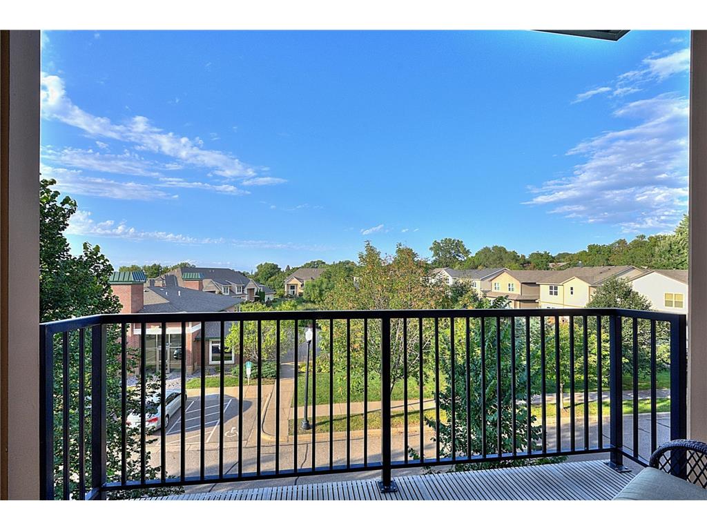 1070 Grandview Court NE #302 Columbia Heights MN 55421 6608409 image1