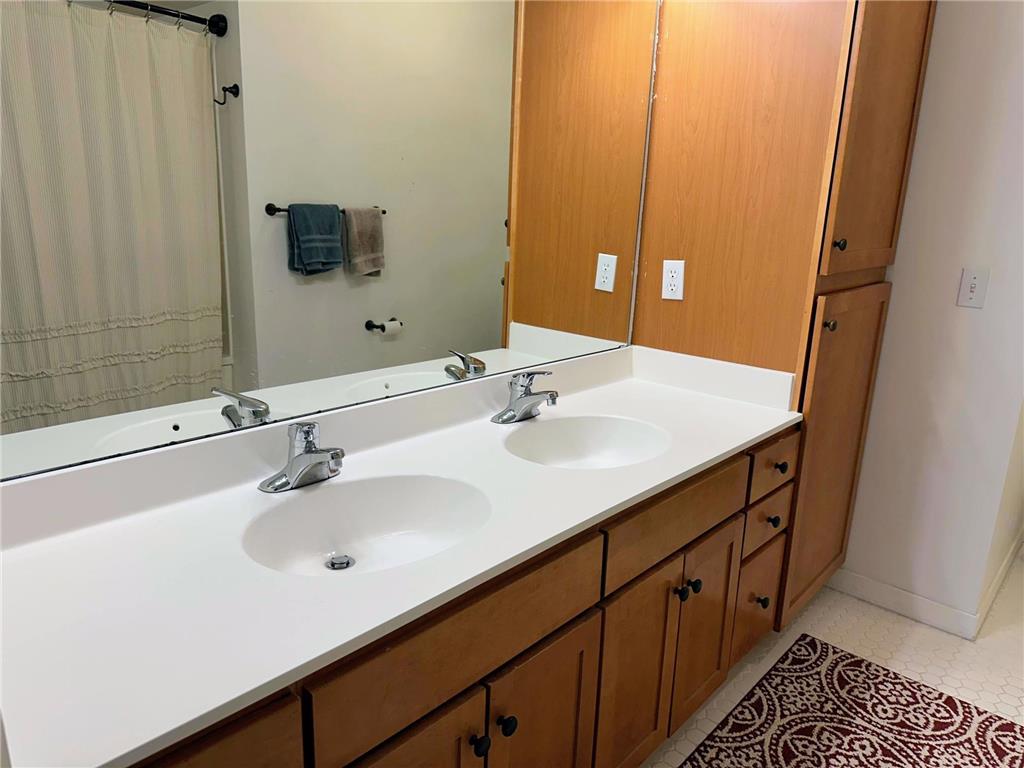 1070 Grandview Court NE #304 Columbia Heights MN 55421 7029423 image22