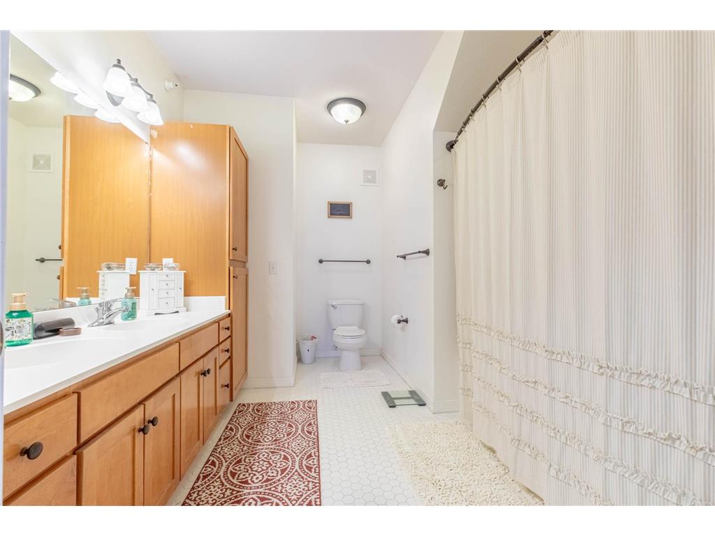 1070 Grandview Court NE #304 Columbia Heights MN 55421 7029423 image7