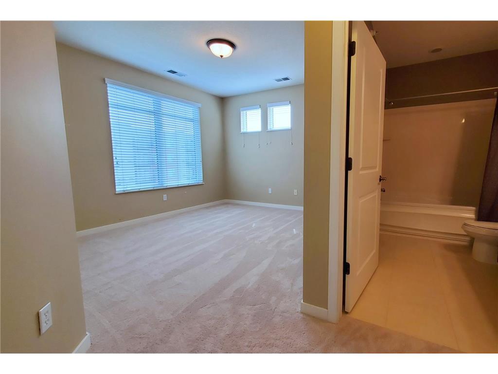 1070 Grandview Court NE #415 Columbia Heights MN 55421 7110125 image14