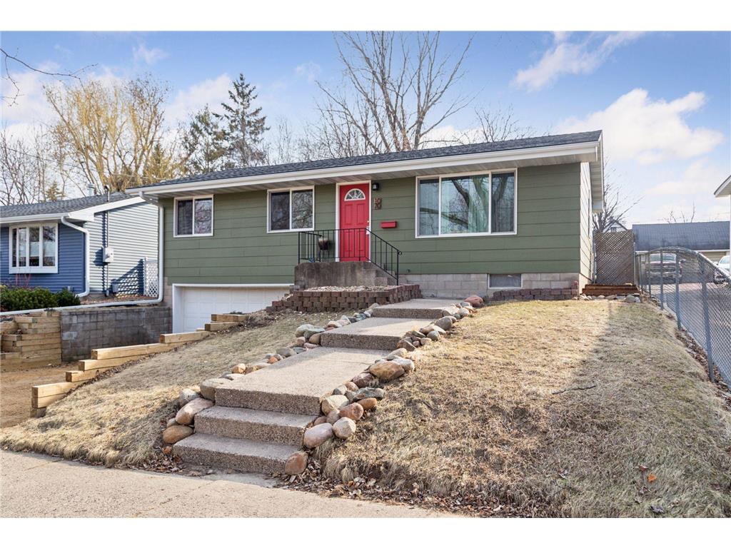 1070 Hall Avenue West Saint Paul MN 55118 6694189 image1