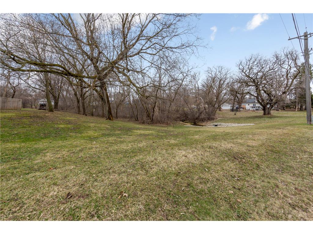 1070 Willow Street Faribault MN 55021 7047726 image12