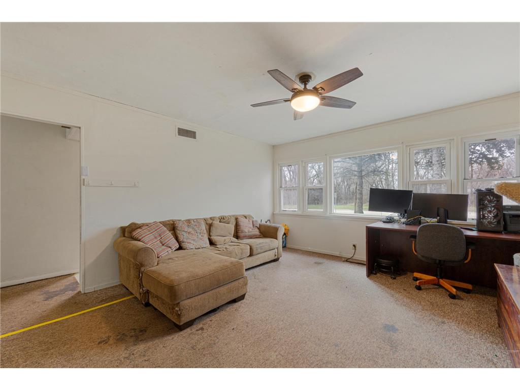 1070 Willow Street Faribault MN 55021 7047726 image14