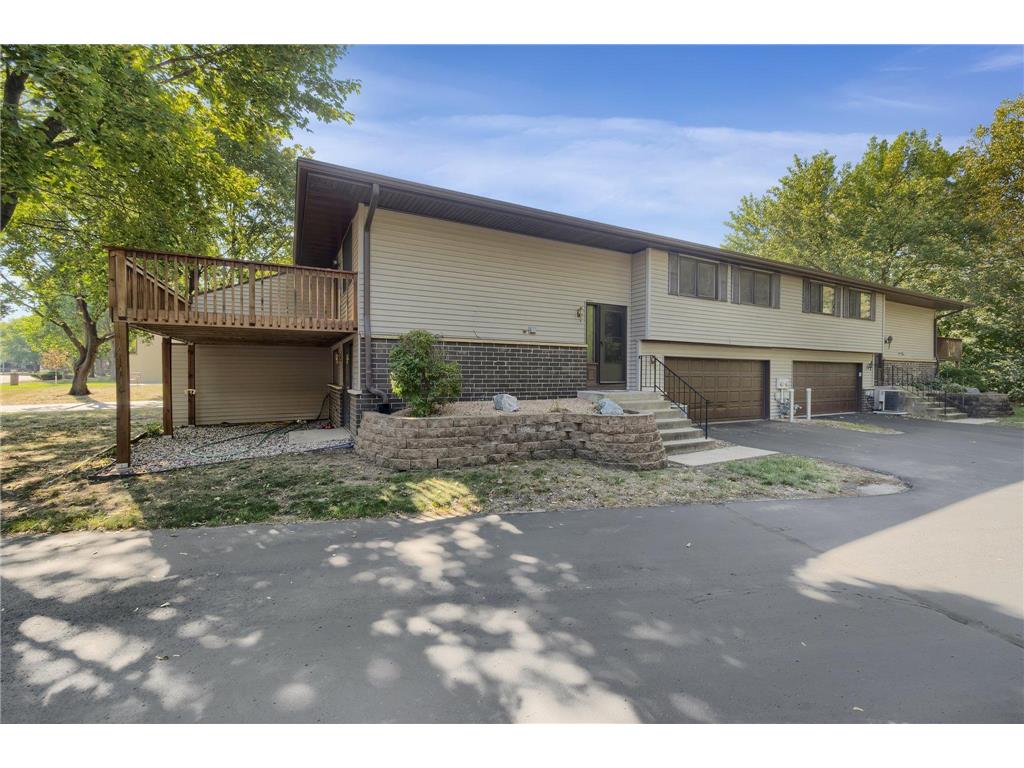 10700 Cavell Road, Bloomington, MN 55438 MLS 6262938 Edina Realty