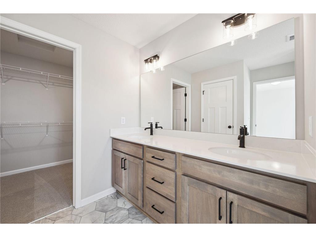 10700 Harbor Lane N Maple Grove MN 55369 7017773 image24