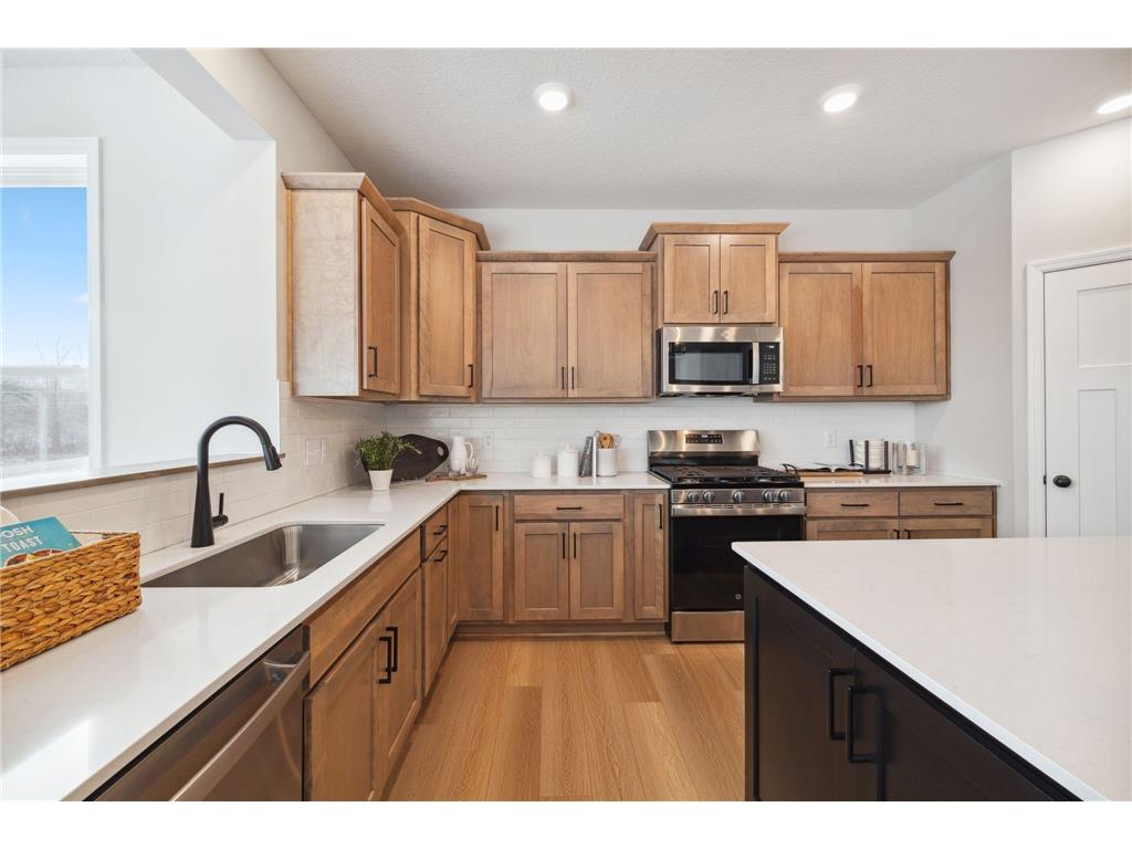 10700 Harbor Lane N Maple Grove MN 55369 7017773 image4