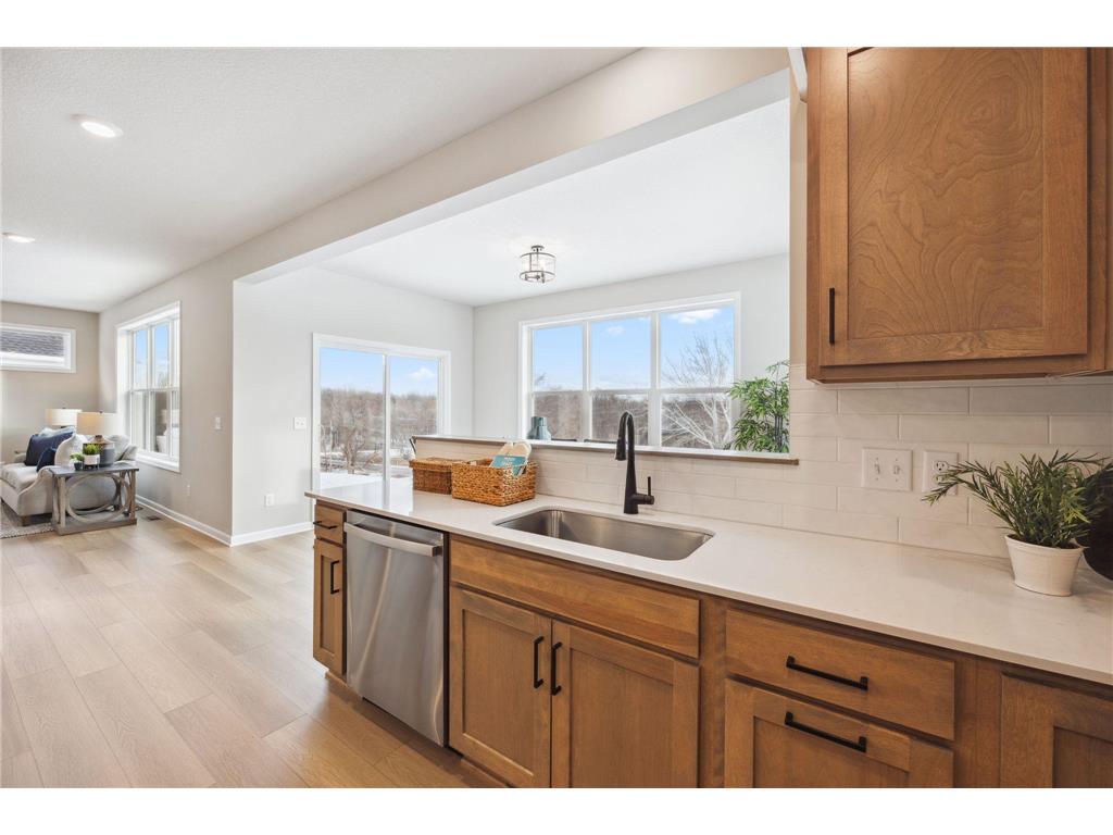 10700 Harbor Lane N Maple Grove MN 55369 7017773 image6