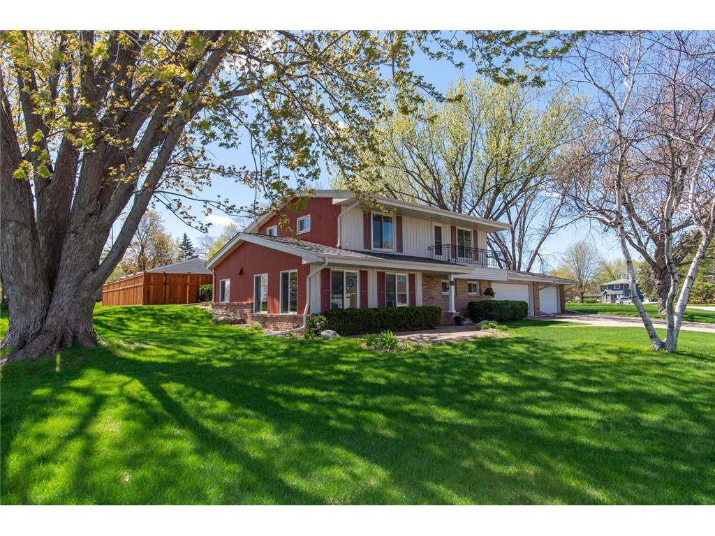 10700 River Terrace, Bloomington, MN, 55431 MLS 6526872 Edina Realty