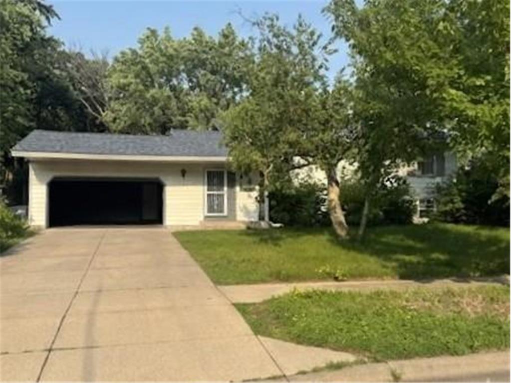 10701 Wren Street NW Coon Rapids MN 55433 7102773 image1