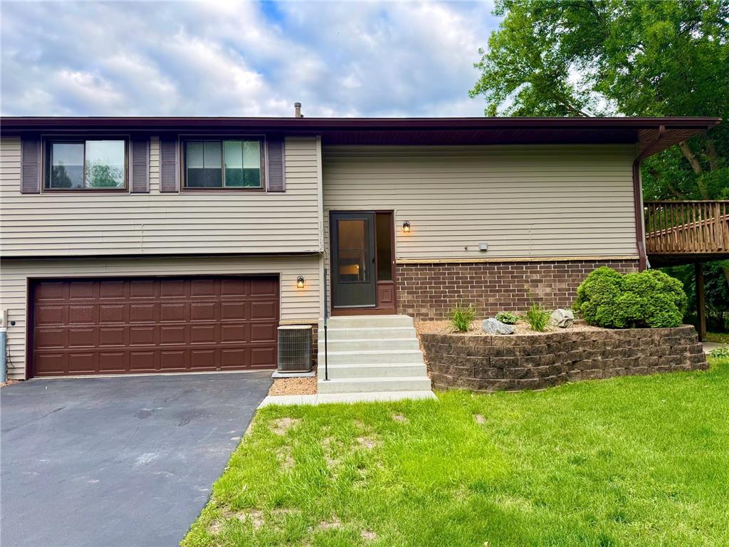 10702 Cavell Road Bloomington MN 55438 7099241 image1