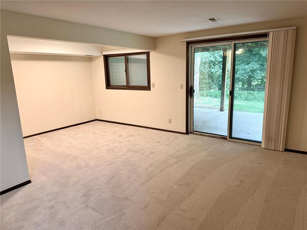 10702 Cavell Road Bloomington MN 55438 7099241 image14