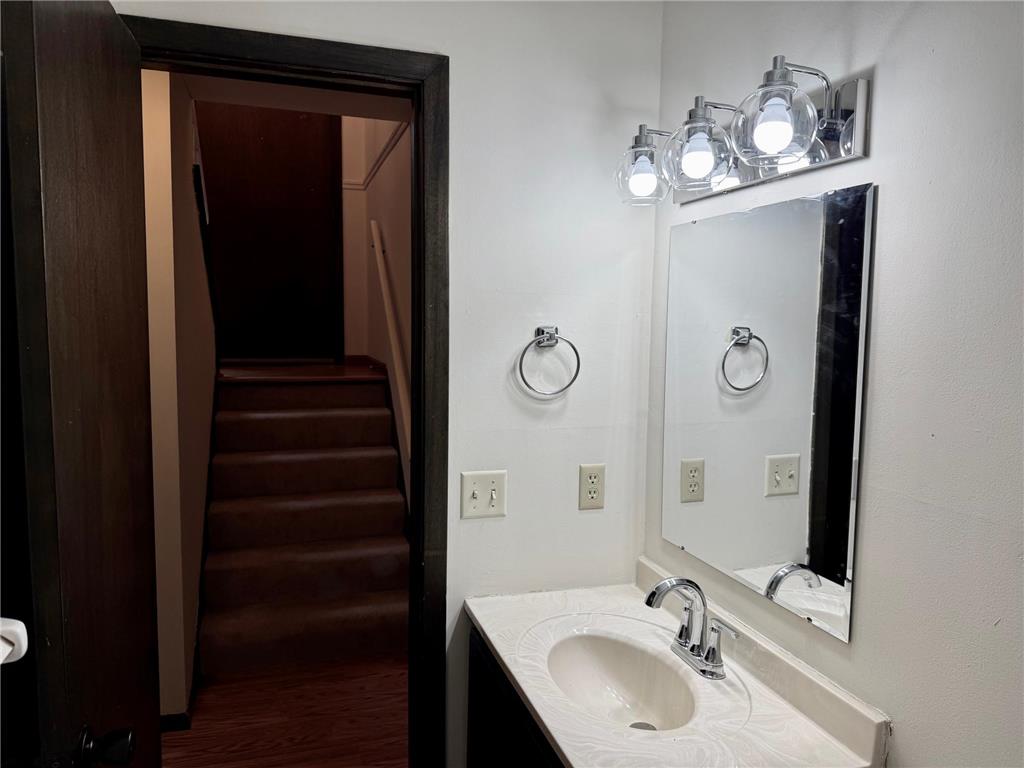 10702 Cavell Road Bloomington MN 55438 7099241 image17