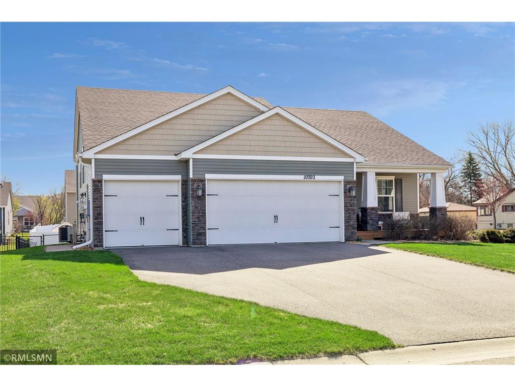 10702 Sumter Avenue N Brooklyn Park MN 55445 7066976 image1