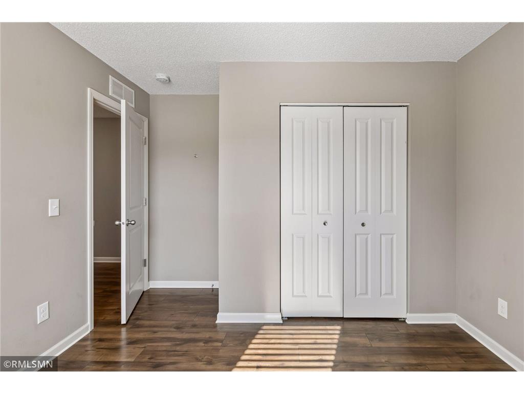 10702 Sumter Avenue N Brooklyn Park MN 55445 7066976 image17
