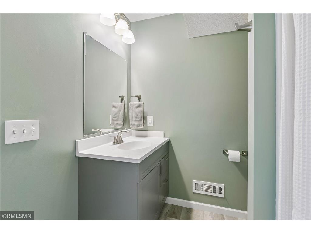 10702 Sumter Avenue N Brooklyn Park MN 55445 7066976 image23