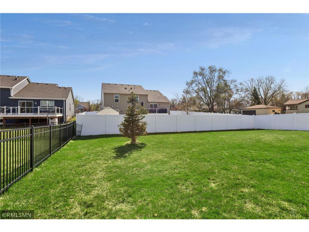 10702 Sumter Avenue N Brooklyn Park MN 55445 7066976 image27
