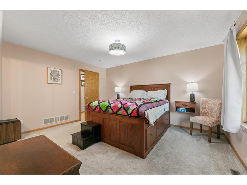 10705 Quince Street NW Coon Rapids MN 55433 7083172 image18
