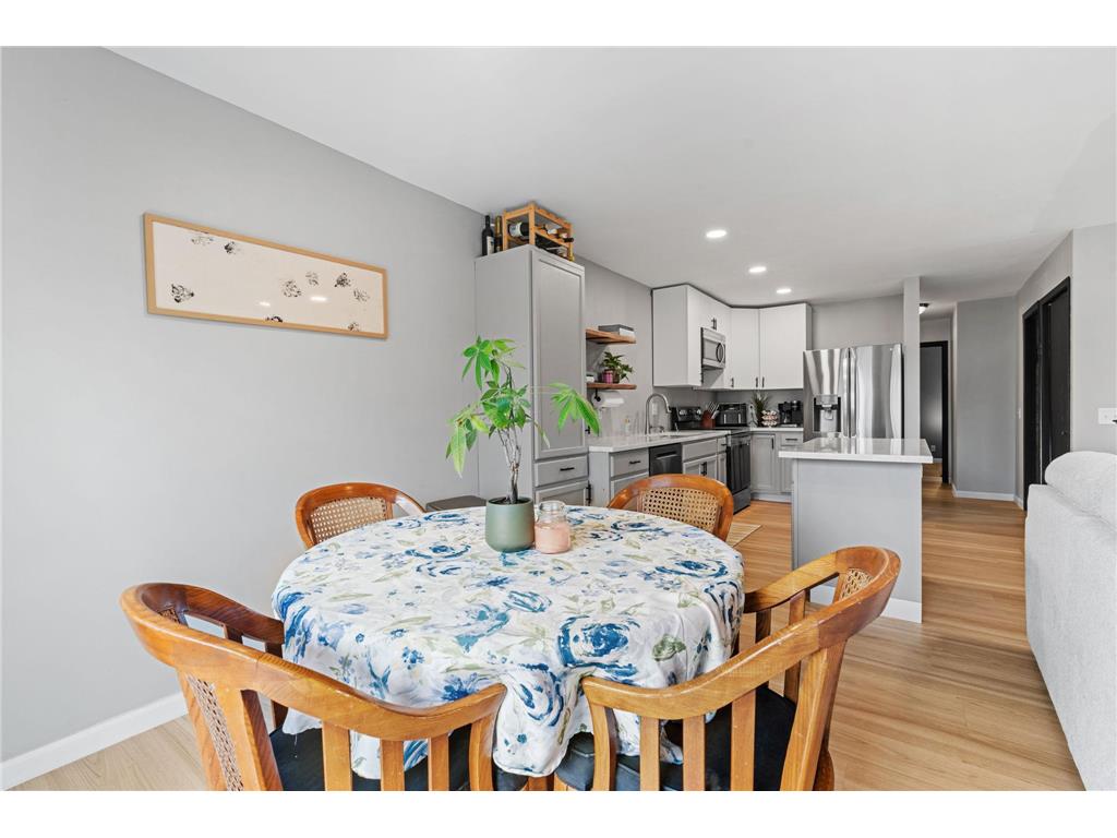 10706 Zinran Circle S Bloomington MN 55438 7063388 image11