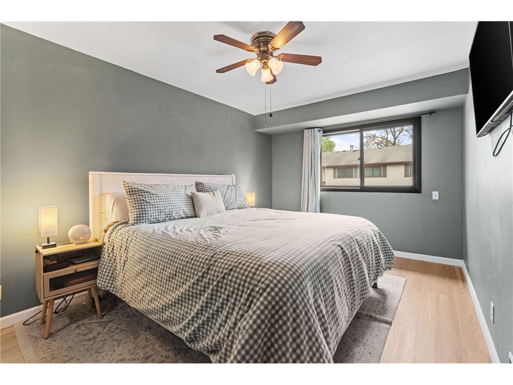 10706 Zinran Circle S Bloomington MN 55438 7063388 image16