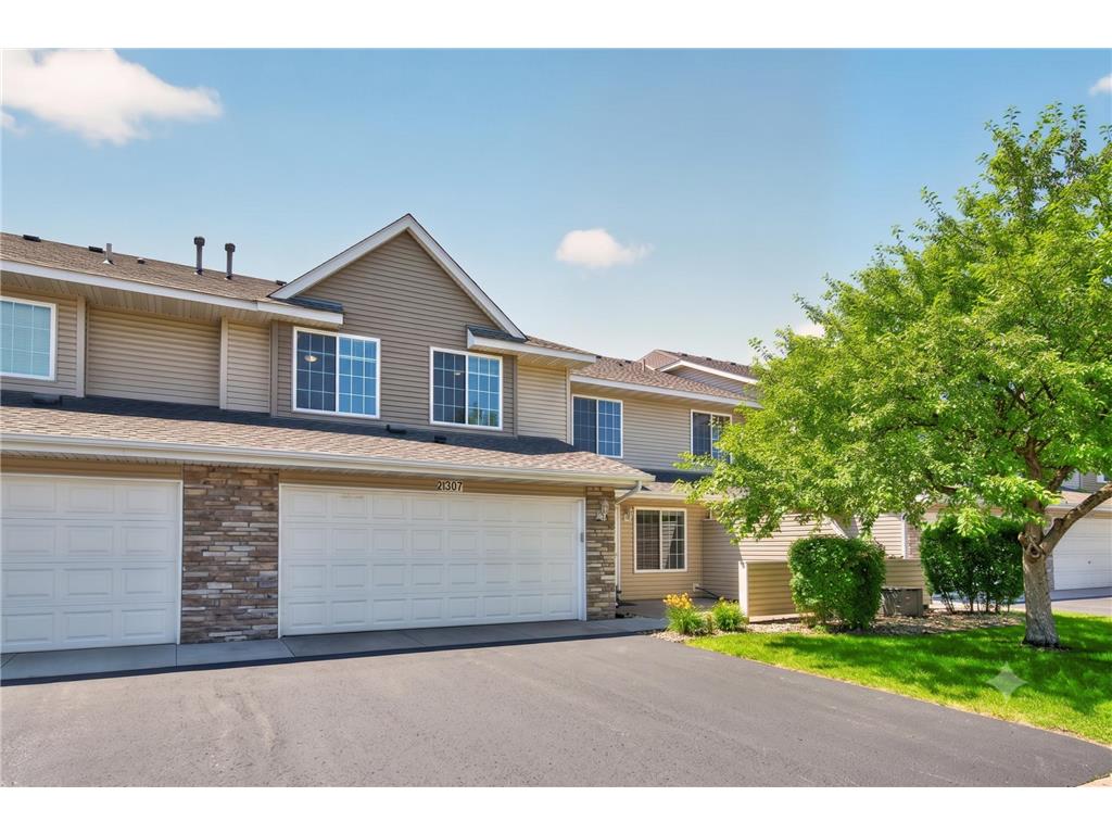 10707 Unity Lane N Brooklyn Park MN 55443 7104009 image1