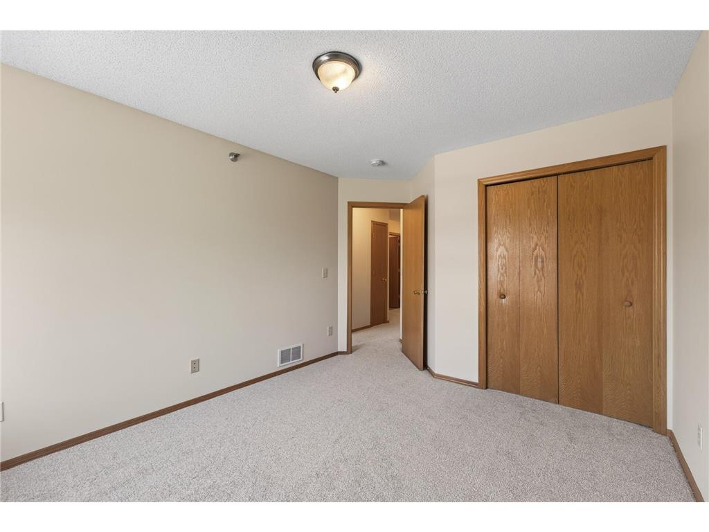 10707 Unity Lane N Brooklyn Park MN 55443 7104009 image21