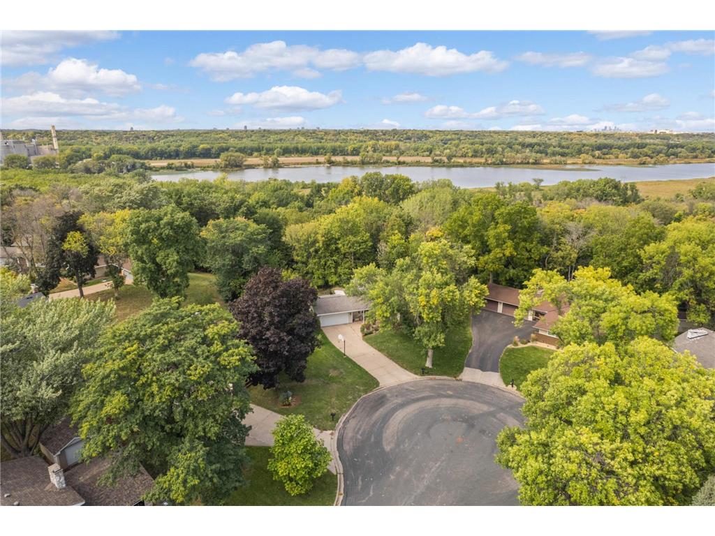 10708 27th Avenue S Burnsville MN 55337 6436367 image1